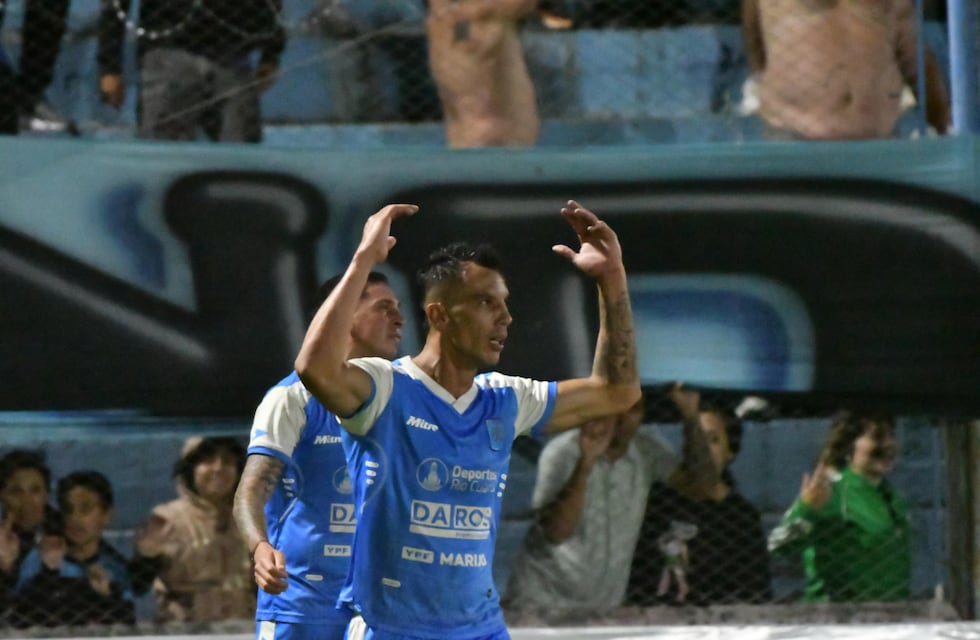 Ganó Estudiantes en Río Cuarto y es finalista por el segundo ascenso a Liga Profesional