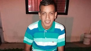 El joven de 21 años vivía en el barrio Santa Lucía y lo internaron en el Heca.