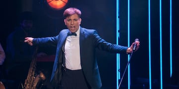 Por medio del humor, la reflexión y la música, Martín Bossi presenta “La teoría de la Involución”