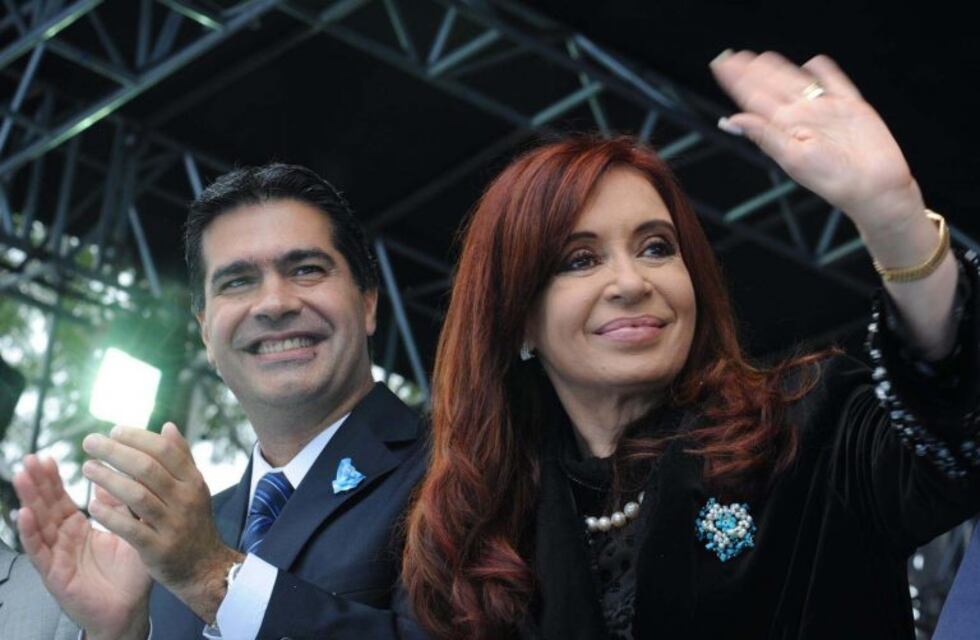 Capitanich: "Pongo las dos manos y la cabeza en el fuego por Cristina"