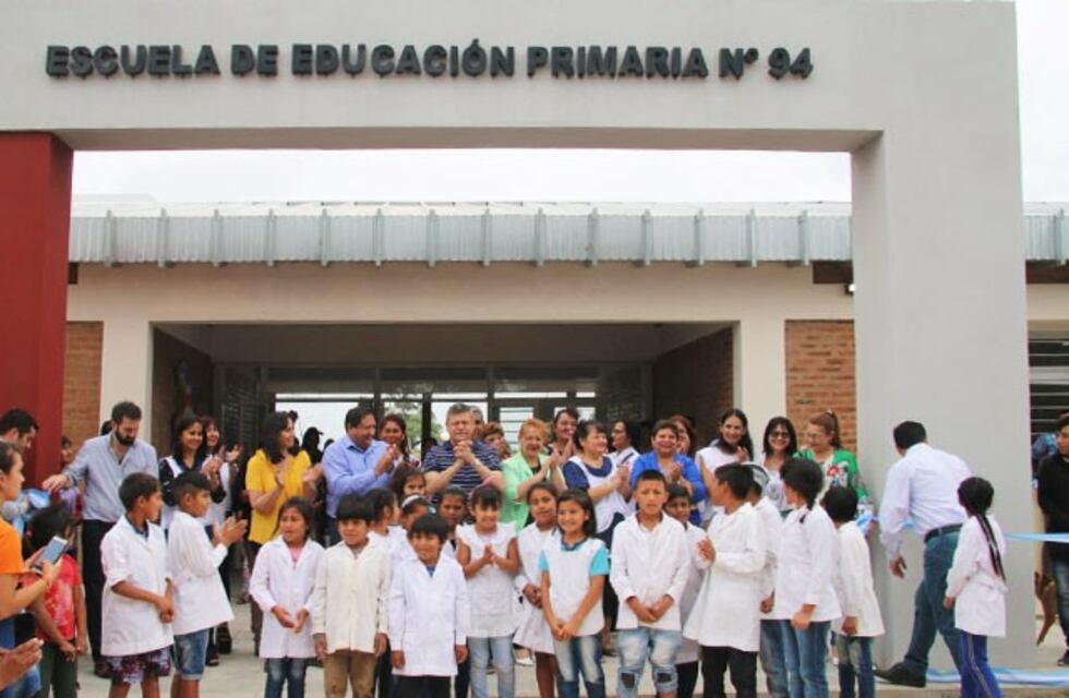 El Gobernador del Chaco inauguró otras dos escuelas