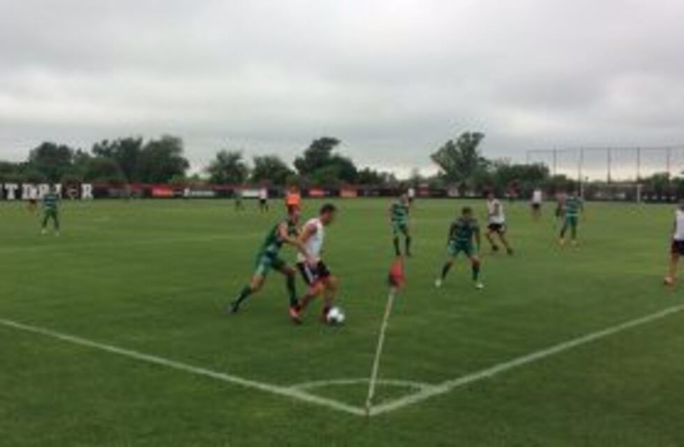 En un nuevo amistoso, Newell's empató 1 a 1 frente a Sarmiento de Junín