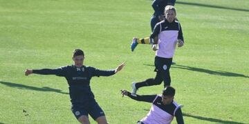 Rosario Central venció a Fenix en un amistoso de pretemporada\u002E (@InfCentraI)
