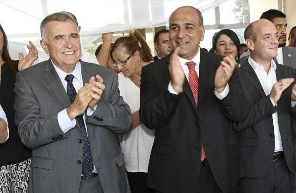 Villa Belgrano: Manzur y Jaldo inauguración la nueva escuela secundaria