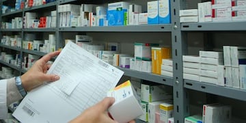 Recorte de medicamentos dispuesto por la Nación\u002E Imagen Ilustrativa CIMECO