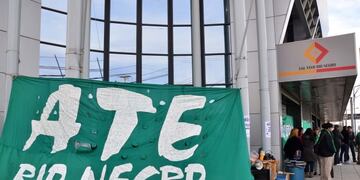 Gremios de Río Negro se movilizarán contra la instalación de una represa hidroeléctrica