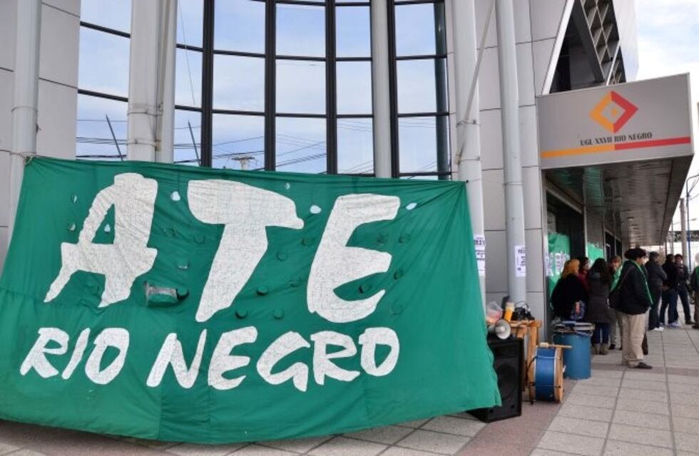 ATE Río Negro repudió el recorte salarial a los municipales de Bariloche