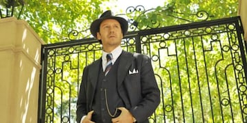 La jugada escena de Pol-ka en la que le borraron una parte de la pierna a Benjamín Vicuña