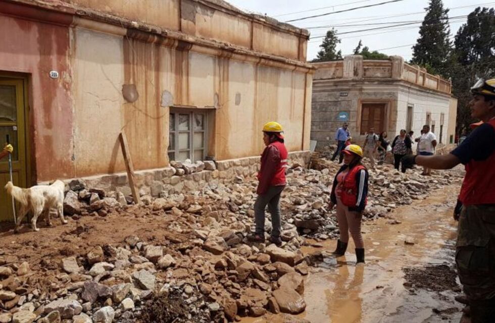 Por el alud en Tilcara aún hay 60 evacuados y deberán demoler 50 casas