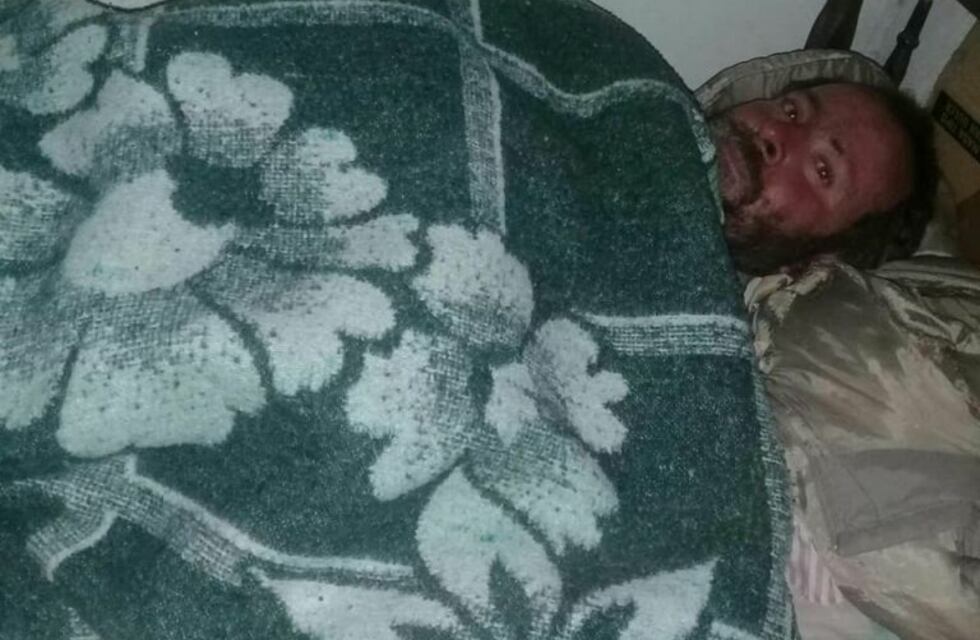 El antes y el después de un vagabundo de San Luis gracias a la solidaridad de un grupo de jóvenes