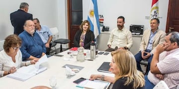 Las paritarias docentes se interrumpieron en Santa Fe por la pandemia\u002E (Archivo)