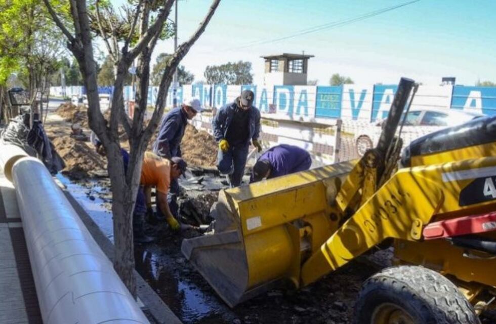 Avanza firme una obra de drenaje en el este de la ciudad