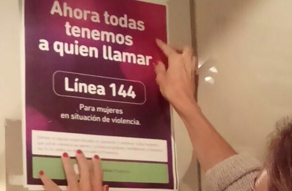 Los locales comerciales platenses deberán exhibir publicidad de Línea 144 de asistencia a violencia de género