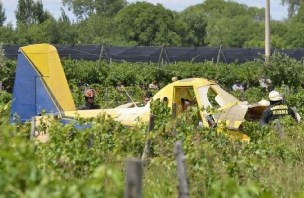 El choque contra una antena habría desencadenado la caída de la avioneta