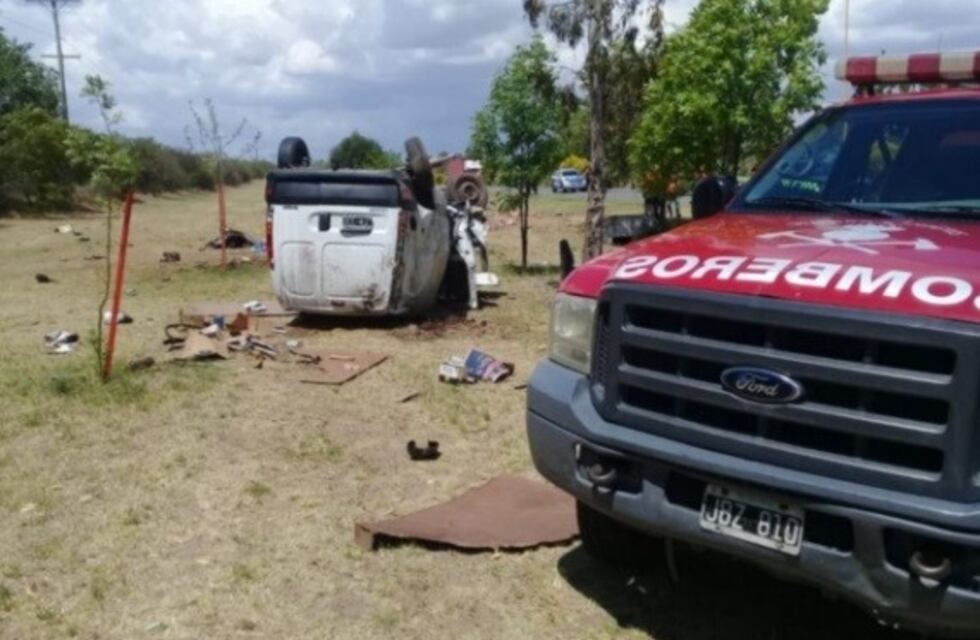 Murió el futbolista que volcó en la Autopista de las Serranías Puntanas