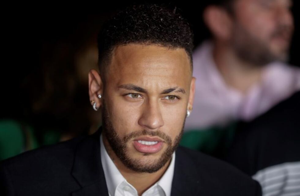 Neymar aceptó la oferta de Barcelona y se acerca su regreso al club catalán