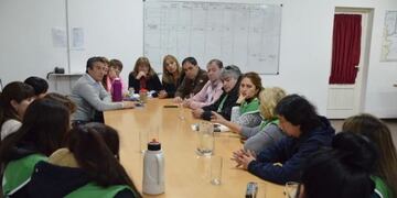 Piden que no se les corte ni la luz ni el gas a los empleados públicos de Chubut