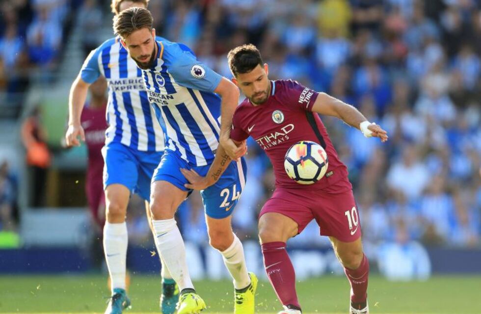 Manchester City venció 2-0 al Brighton con un tanto del Kun Agüero