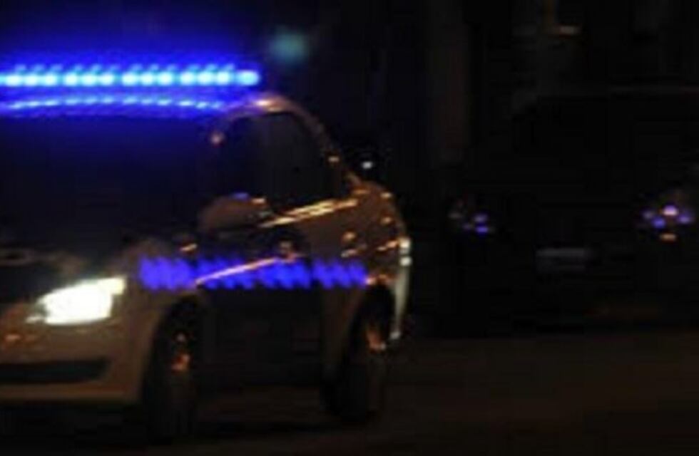 Agredió y amenazó de muerte a sus familiares con un cuchillo