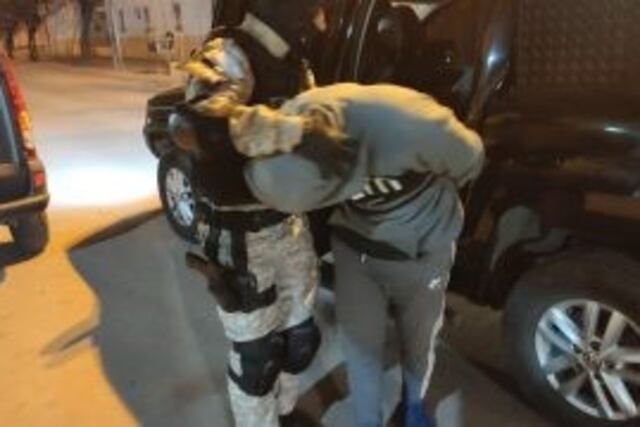 FPA en Morteros detenidos dos jovenes de 19 y 22 años