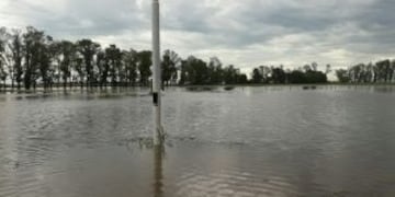 El temporal cubriu00f3 los principales caminos del centro de la provincia.