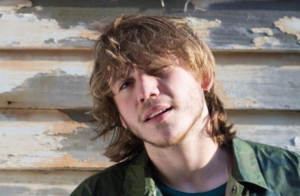 Paulo Londra recordó a Maradona con un tema de Rodrigo