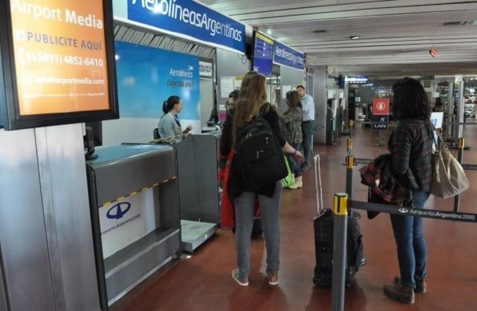 Ya hay varios vuelos cancelados en Mendoza