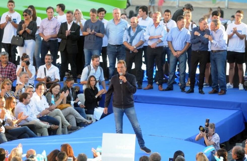 El peronismo federal se lanzó en Mar del Plata y rechazó todo acuerdo con Cristina Kirchner