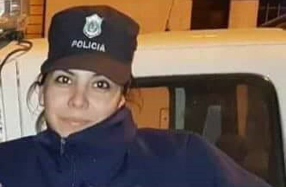 "Creemos que va a volver a caminar", dijo la hermana de la policía baleada