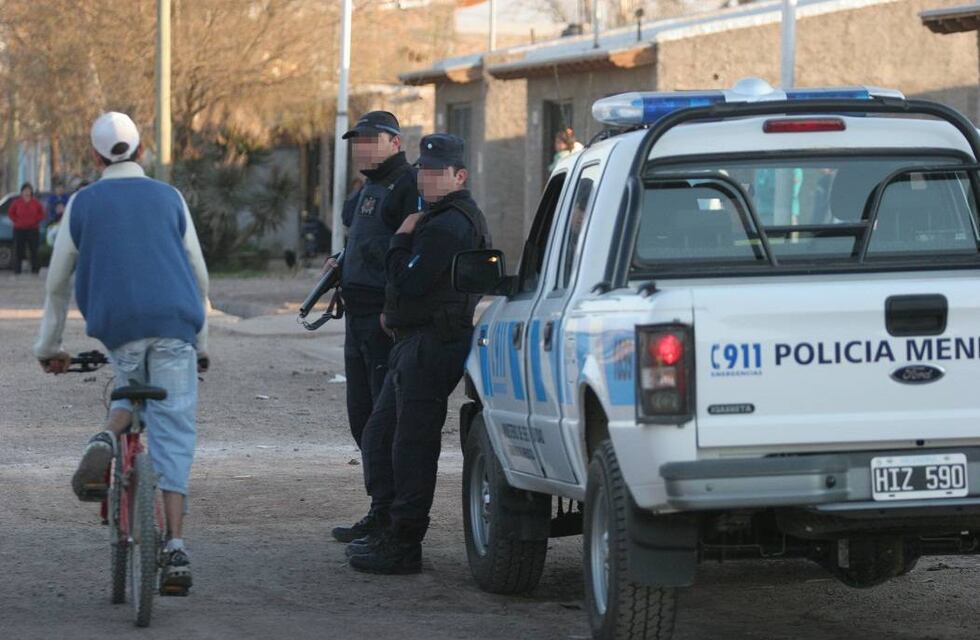 Fue a un cumpleaños de 15 en Las Heras y por detener la riña fue apuñalado