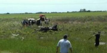 La Volkswagen Amarok se despistu00f3 junto al carro que tiraba.