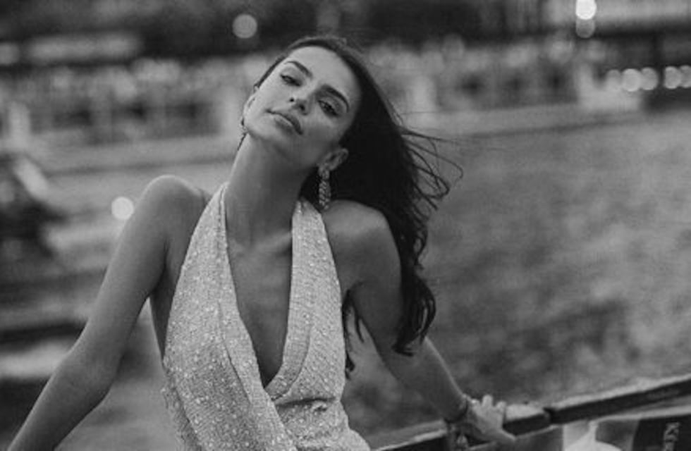 Emily Ratajkowski desafió la censura en Instagram y compartió una foto sin ropa