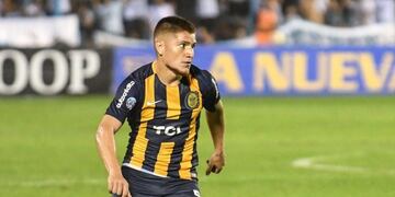 Leo Gil, volante de Rosario Central\u002E (CARC)