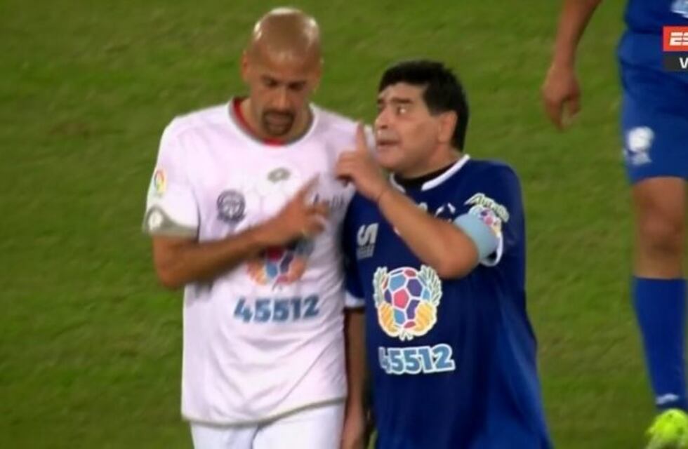 Maradona y Verón discutieron en el partido por la paz organizado por el Papa