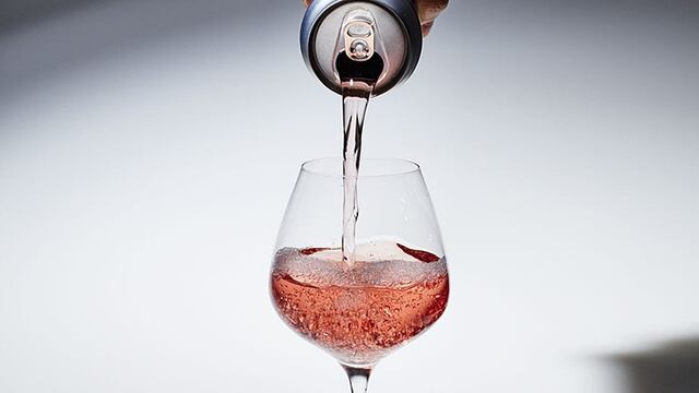 Sin descorche: el vino en lata va creciendo en adeptos.