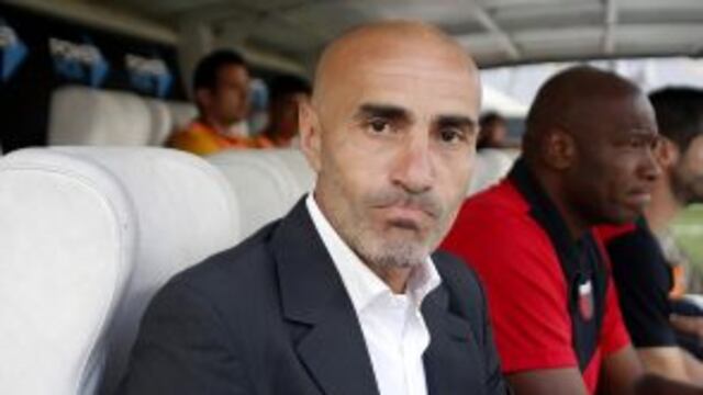 LA PLATA 19/11/2016, ESTUDIANTES VS. COLON DE SANTA FE.rnFOTO: DYN/SANTIAGO SALVADOR.rn la plata buenos aires paolo montero futbol torneo primera division 2016 futbol futbolistas estudiantes la plata colon santa fe