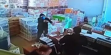 Video del robo en la distribuidora\u002E