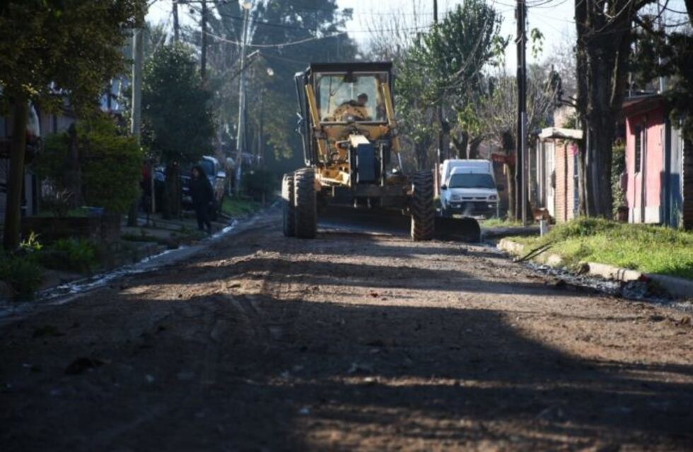 Reacondicionan las calles internas del barrio Lomas de Tafí