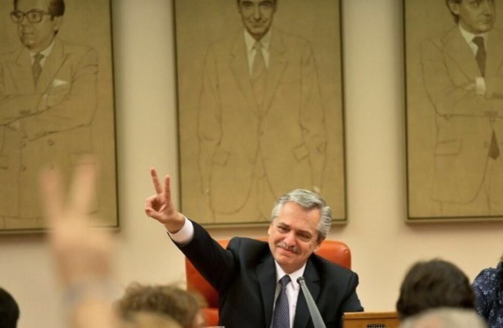 Fernández pidió que dejen de "demonizar" a La Cámpora