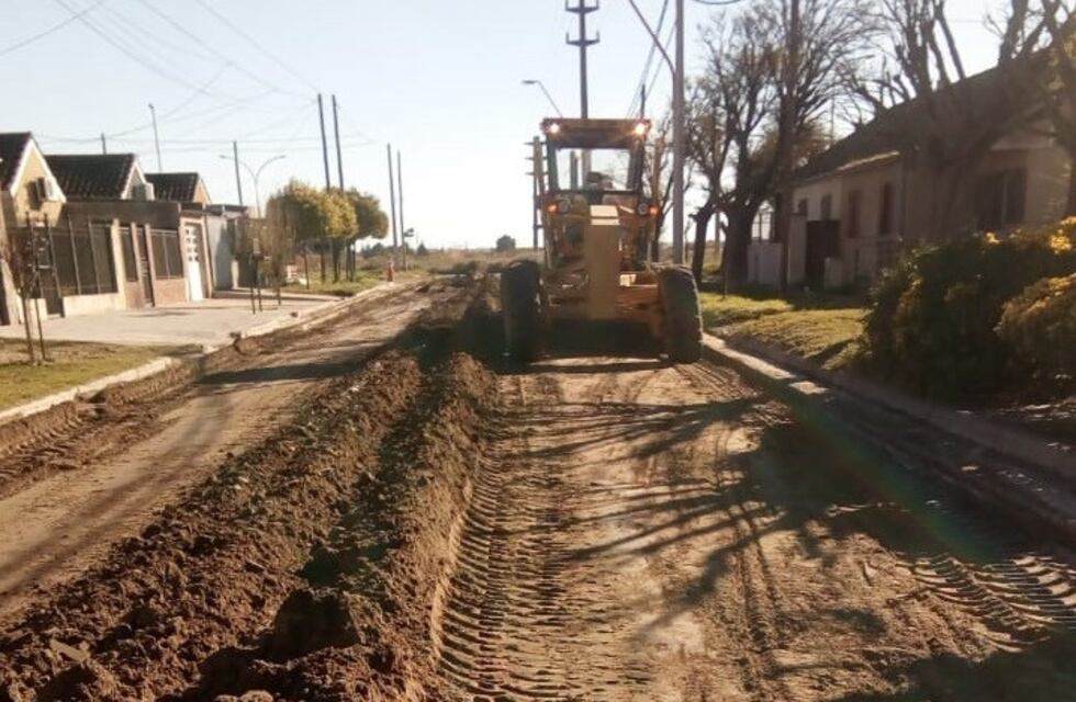Comenzaron los trabajos para la pavimentación en calle Buchardo