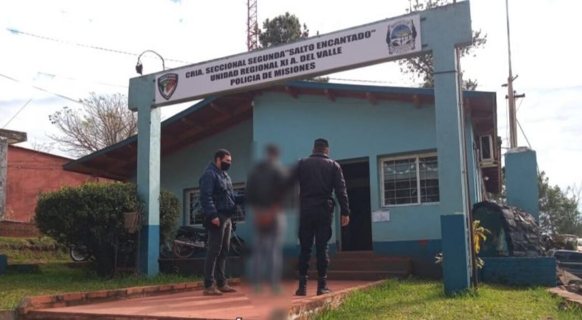 El joven quedó detenido y su arma fue incautada\u002E