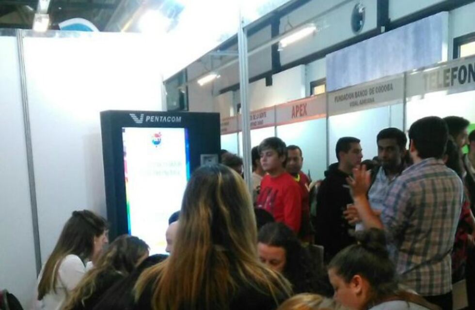 ¿Estás buscando trabajo? Hay una mega feria de empleo en la Ciudad de las Artes