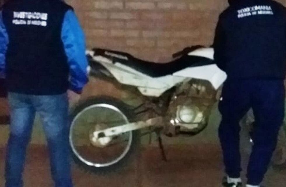 Compró una moto robada por diez mil pesos y una vaca