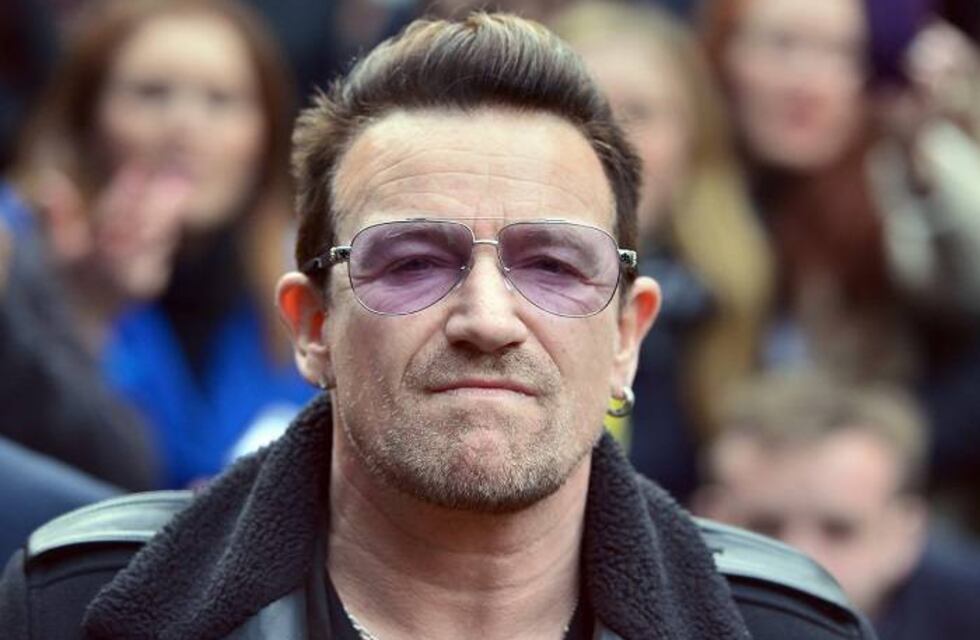 Video viral: Rosarinos se cruzaron con Bono de U2 en Inglaterra, pero se llevaron una sorpresa