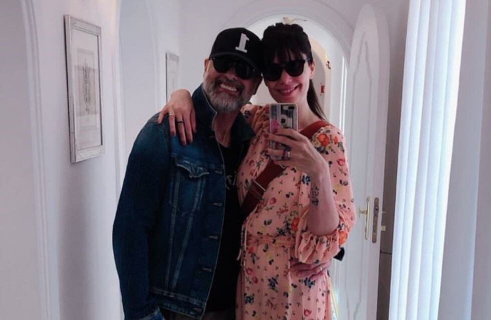 Las románticas fotos de Jorge Rial y Romina Pereiro en su luna de miel en Italia