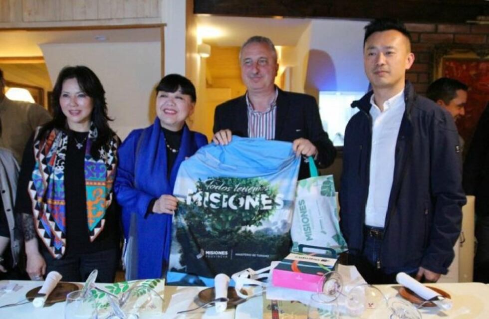 Passalacqua se reunió con funcionarios y líderes de China en Iguazú