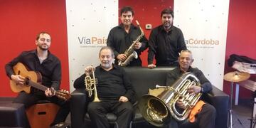 La Small Jazz Band en Vía Córdoba, con el anticipo de su show donde repasarán las películas de Woody Allen\u002E