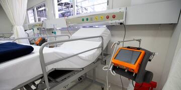 En total hay 605 personas internadas en camas críticas COVI-19\u002E