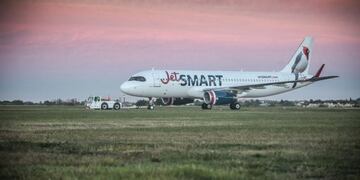 Jet Smart corta una conexión entre Rosario e Iguazú\u002E (La Capital)