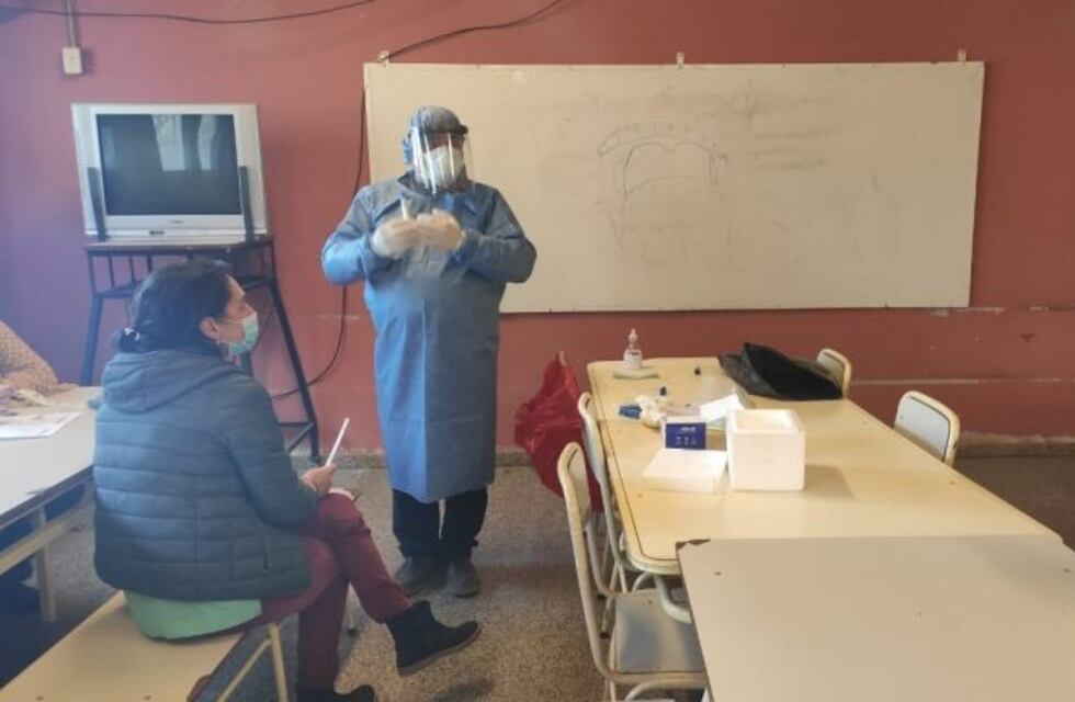 El CRES capacitó al equipo de voluntarios